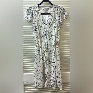 H&M Black and White Scoop Neck Midi Sundress